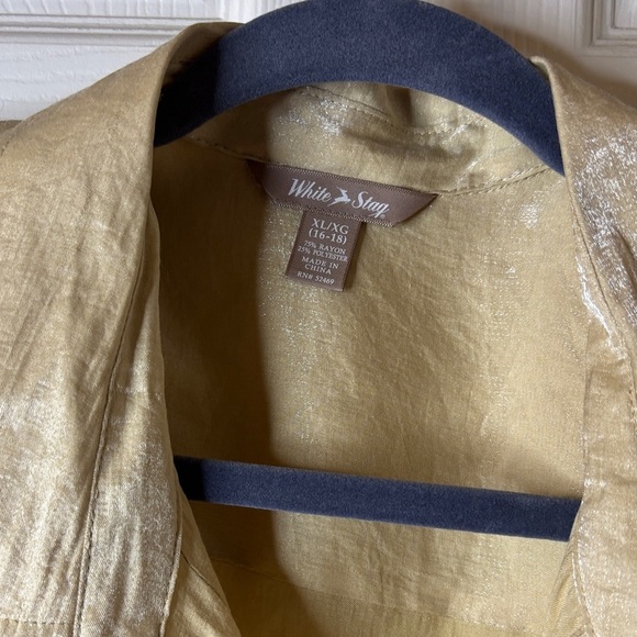 White Stag Shimmering Gold Blouse LS Tucked Bodice EUC Sz XL - Picture 2 of 8